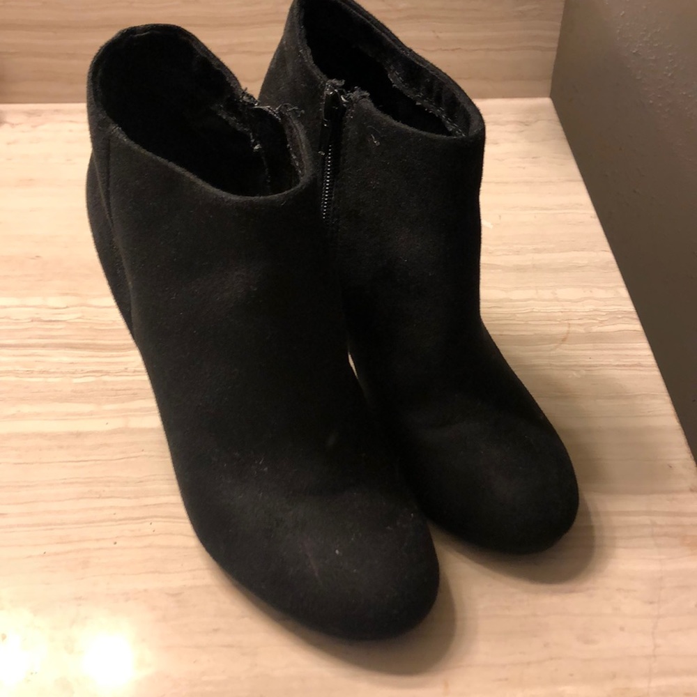 Size 8 Black Booties 4”